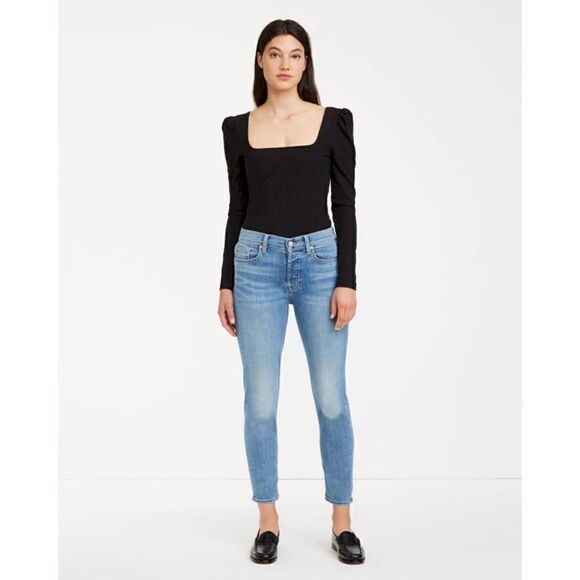7 For All Mankind 7FAM Josefina Slim Boyfriend Mid Rise Crop in Formosa, Size 32